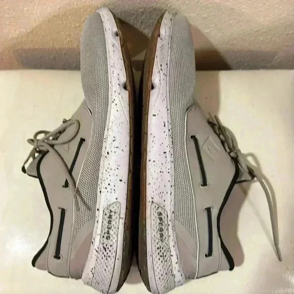 Sperry boat shoes size 13